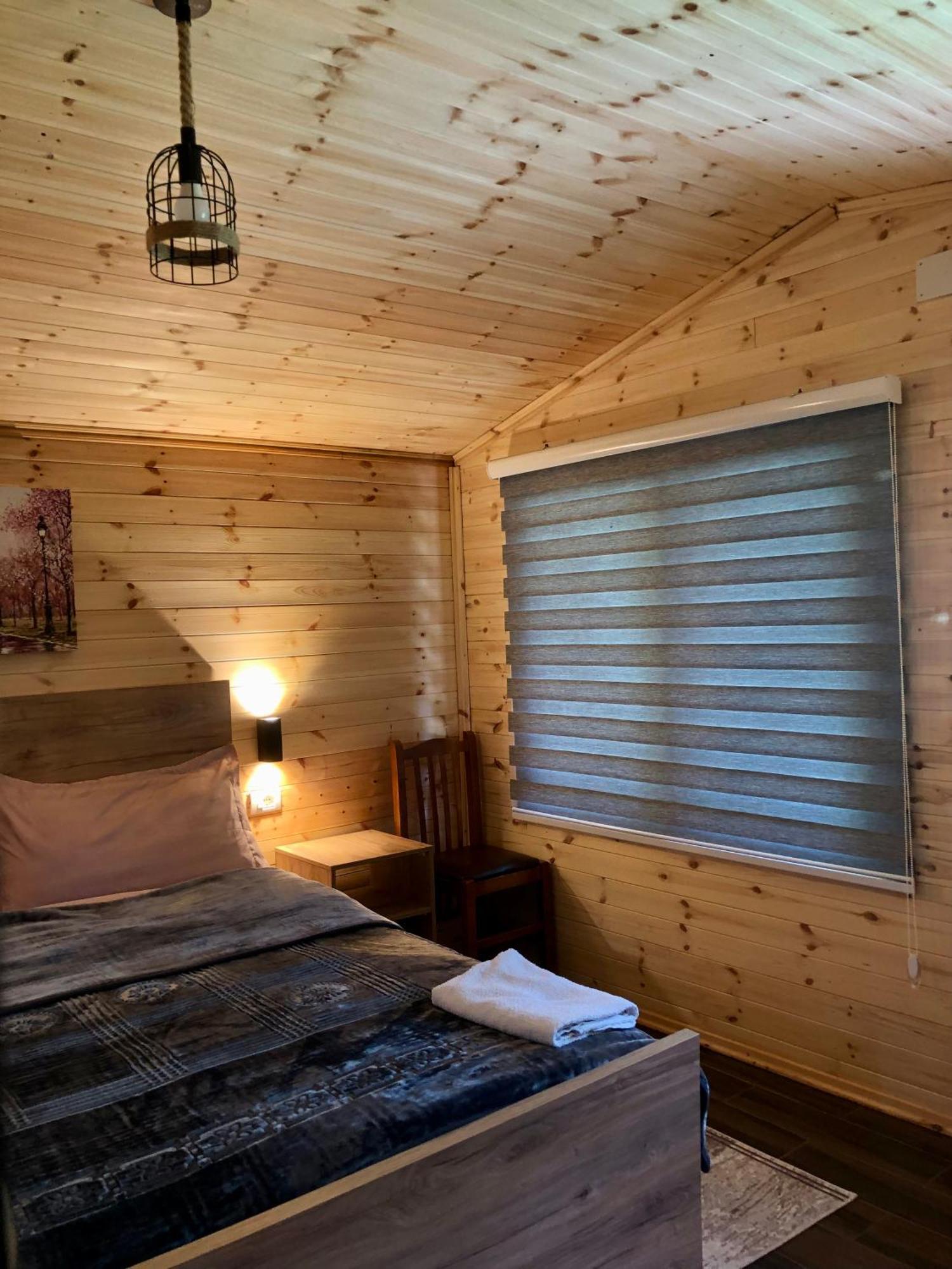 Bed and breakfast Bujtina Pllumi Theth Extérieur photo